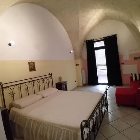 Centro Storico Leilighet Brindisi Eksteriør bilde